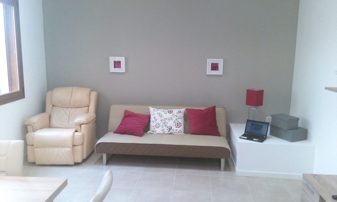 Fulleda Apartment | Legalized, spacious and cozy new apartment