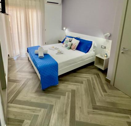Scilla House | Leonardo Suites Scilla