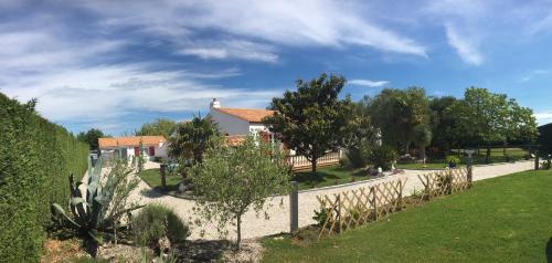 Le Fenouiller Bed & Breakfast | Les chambres du roc