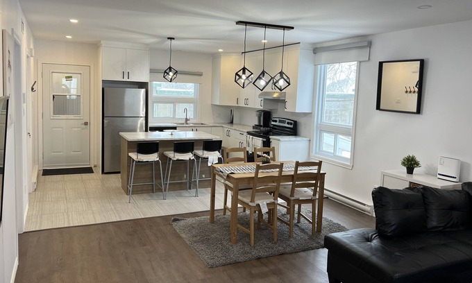 Desjardins Apartment | Les habitations doux refuge