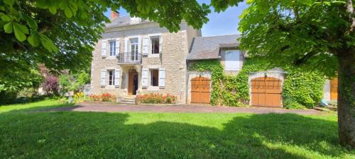 Condat House | Les Marronniers, wifi, 10 min from Martel