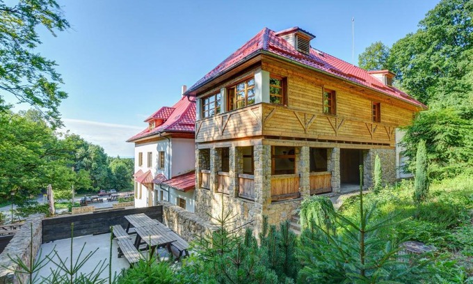 Rostin House | Lesní penzion Bunč