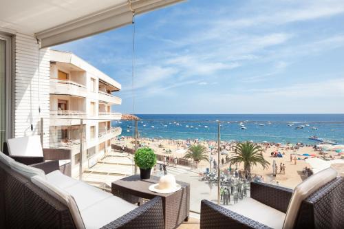 Tossa de Mar Apartment | Lets Holidays apartment Ancora 5