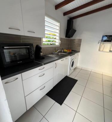 Sainte-Rose House | L’Eucalyptus