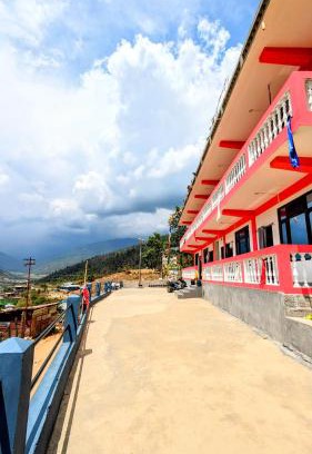 Bomdila House | Lhamu homestay