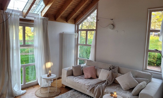 Gemarkung Stockhausen House | light-flooded architect house with 3 bedrooms