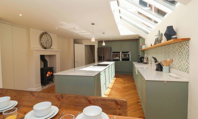 Southwold Cottage | Lighthouse View, Southwold