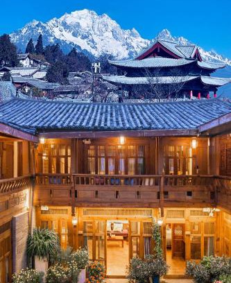 Dayan Old Town House | Lijiang Listen Deer Snow Mountain Viewing Guesthouse