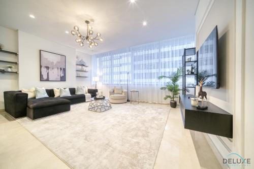 Bur Dubai Apartment | Limited Time Offer Stylish 1BR near to Metro by Deluxe Holiday Homes
