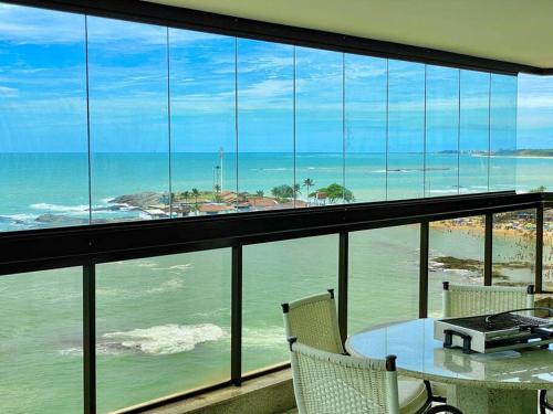 Centro Apartment | Lindo Apt Frente Mar Praia Castanheiras Centro