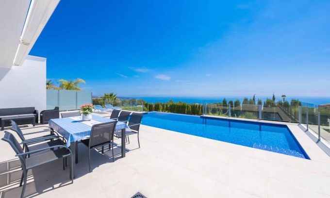 Cumbre del Sol House | Lirios View by Interhome