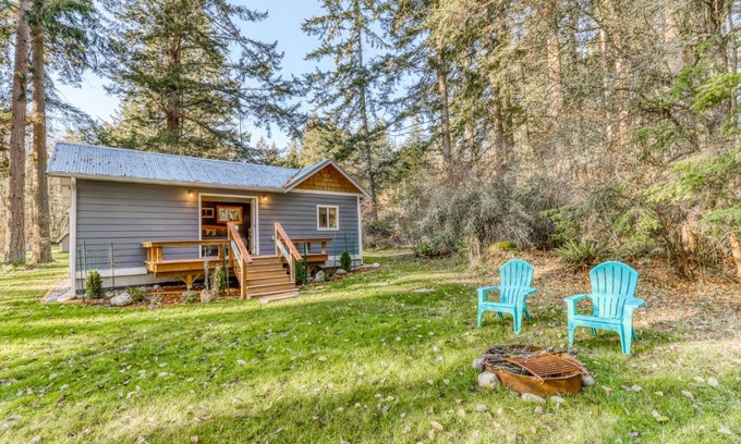 Freeland House | Little House in the Big Woods