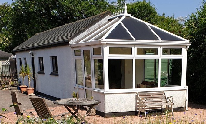 Rosudgeon House | LITTLE PALM TREES, with a garden in Penzance