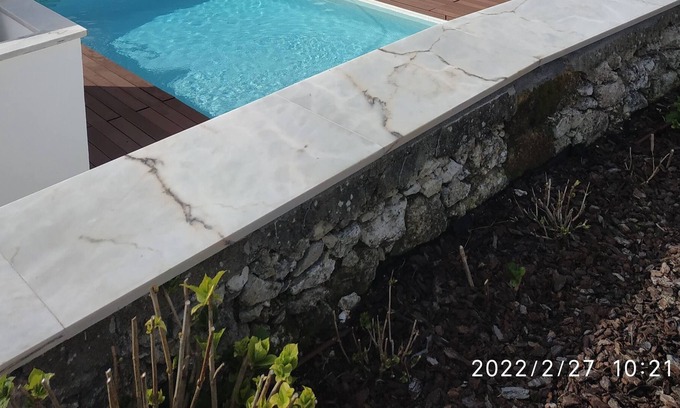 Azoia de Cima House | Little village house
