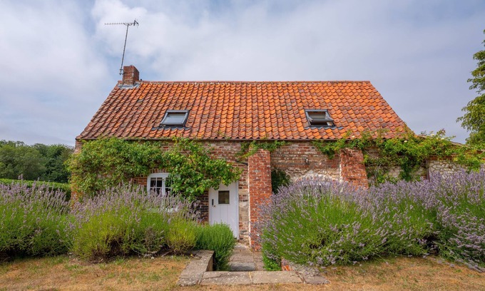 North Creake Cottage | Little Wells (6), North Creake, Norfolk