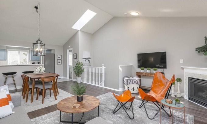 Collingwood House | Live Well Collingwood: Beautiful Retreat with Pool