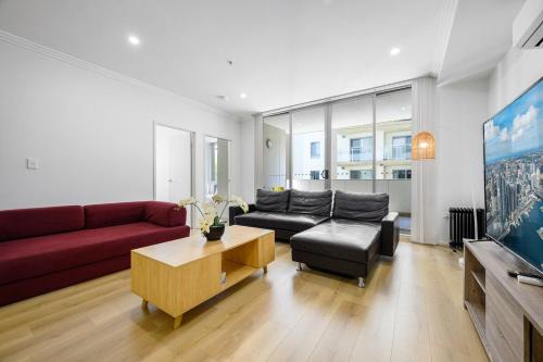 Liverpool Apartment | Liverpool 3Br Apt near Train Shop Hospital 8ppl