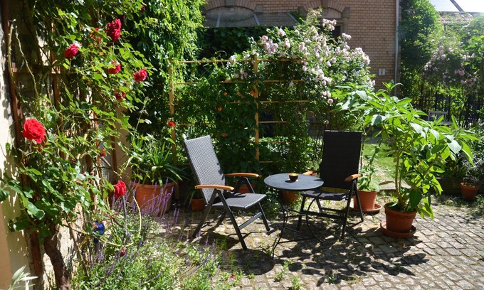 Armsheim Apartment | Living in the former Mediterranean winegrower's homestead