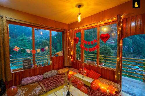 Jibhi House | LivingStone Cottage in Jibhi