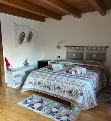 Hone House | Lo Sougnet