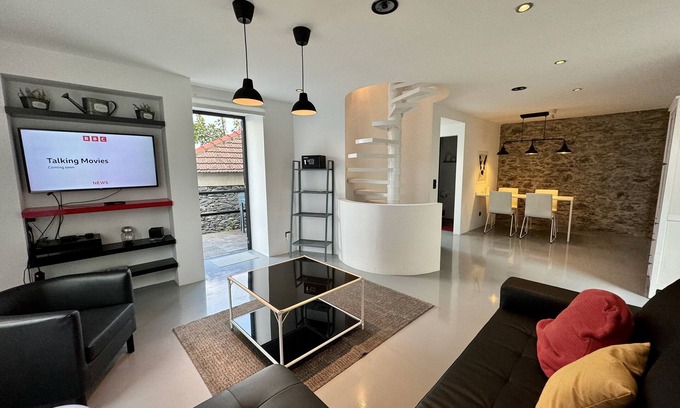 Porto da Cruz House | Located on the Seafront, in Porto da Cruz, Ideal for a Relaxing Holiday π