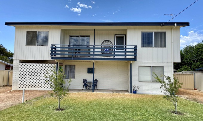 Jurien Bay House | Location Is Everything plus WiFi