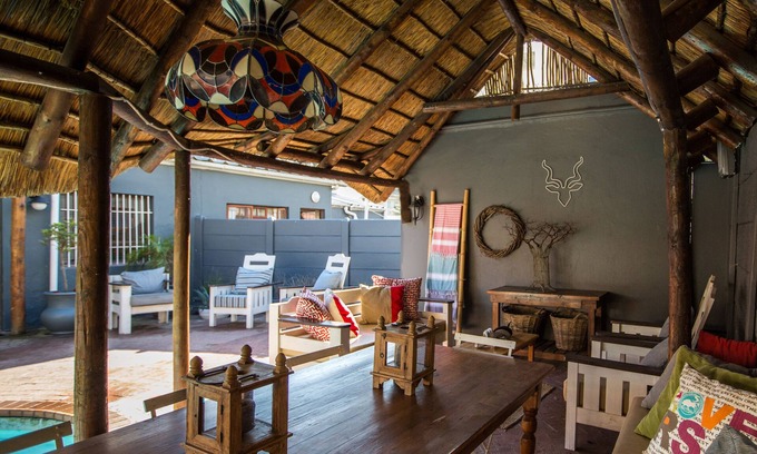 Strand House | Loddeys Guesthouse