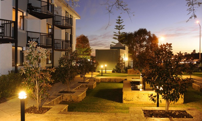 South Perth Apartment | Lodestar Waterside Apartments