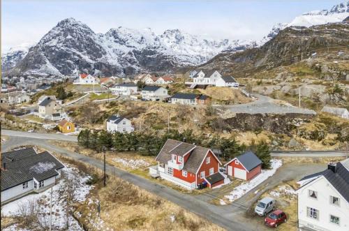 Sørvagen Cabin | Lofoten Lightscape