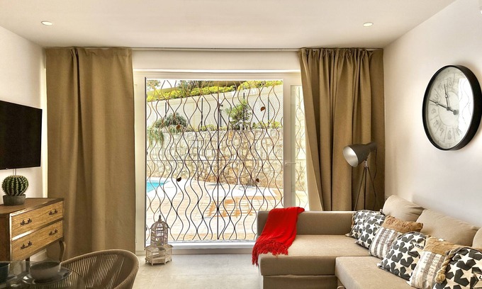 Marbella City Centre Apartment | Loft 18 Beach Front Marbella - EaW Homes