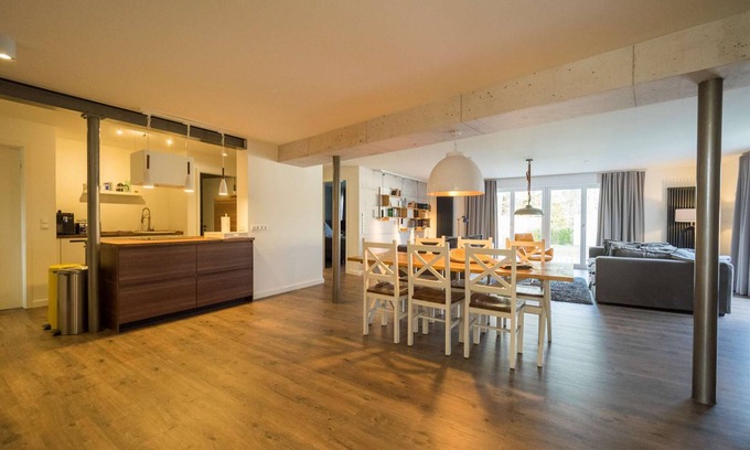 St. Peter-Ording Apartment | Loft apartment for 6 persons. Sauna, pool, terrace. Garden.