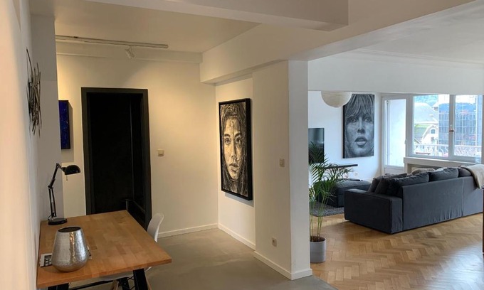Saint-Laurent Apartment | Loft Avroy
