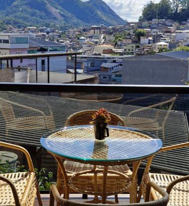 Olaria Apartment | Loft Meu Cantinho