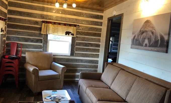 Tomahawk Cabin | Log Cabin on Lake Alice & ATV/UTV Trails, Little Bear 2-Bedroom