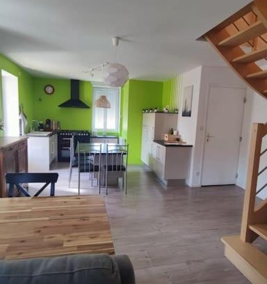 Chauffailles Apartment | Logement avec grand balcon dans le Brionnais