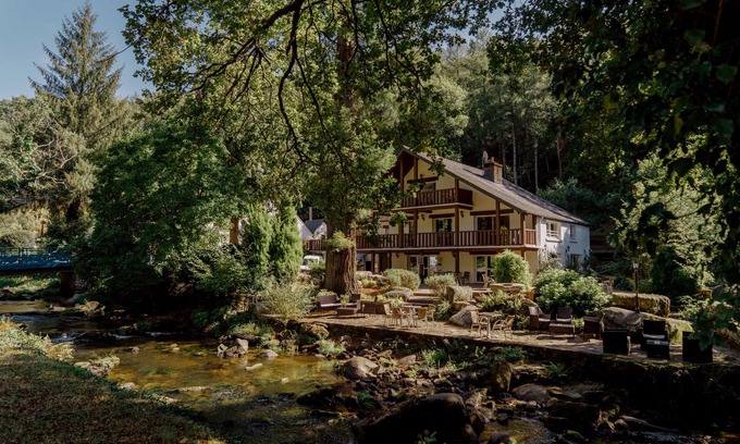 Inguiniel Hotel | Logis Auberge de Pont Calleck