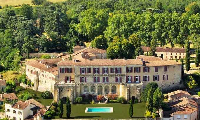 Poudenas Other | Logis du Château de Poudenas - Charming gîte 16 pers.