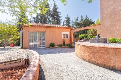 Rodes House | Logis Du Conflent