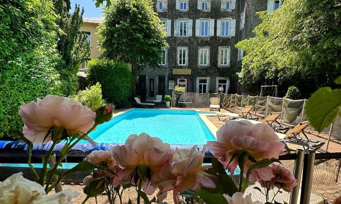 Lacaune Hotel | Logis Le Relais de Fusies