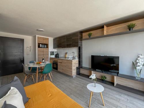 San Joaquin Apartment | Loica Host - Smart