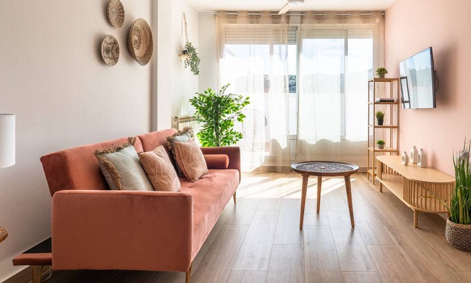 Cuarte de Huerva Apartment | LOIRA CUARTE: Spacious terrace in a cozy apartment