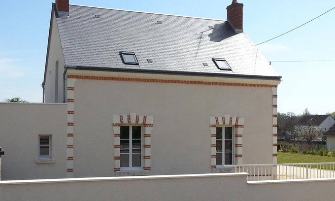 Thesee Cottage | Loire Valley Cottage: comfort, garden, parking, WiFi