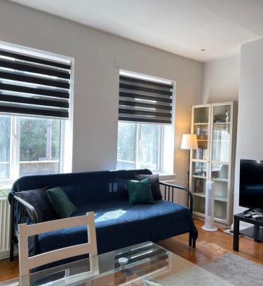 Waterloo Apartment | London Eye Walk Cozy Flat