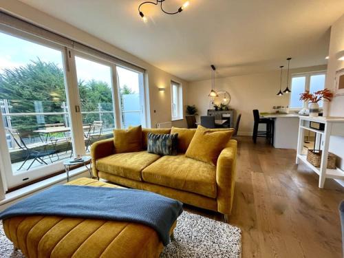 Southgate Apartment | London Southgate 2bed Apartment