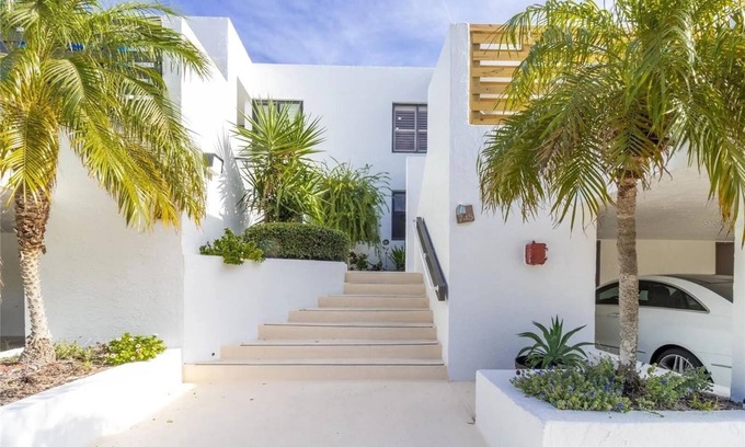 Longboat Key Condo | Longboat Key Private Beach Access Condo