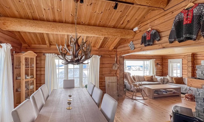Vestre Slidre House | Look forward to a wonderful vacation near the hiking area Damhaug Gapahuk