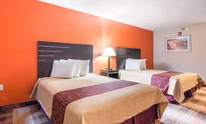 Mableton Hotel | Look No Further! 2 Comfortable Units, Free Parking, Near Trolley Line Park