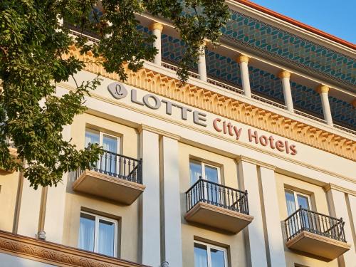 Tashkent Hotel | LOTTE City Hotels Tashkent Palace