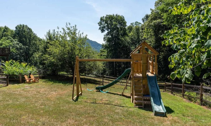 Afton House | Love Afton Cabin - Family Home