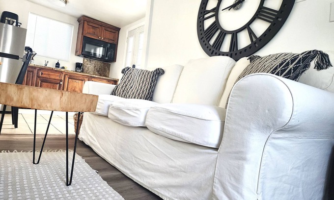 Imperial Beach Apartment | Lovely 1 bedroom beach-town apartment Cyclists paradise